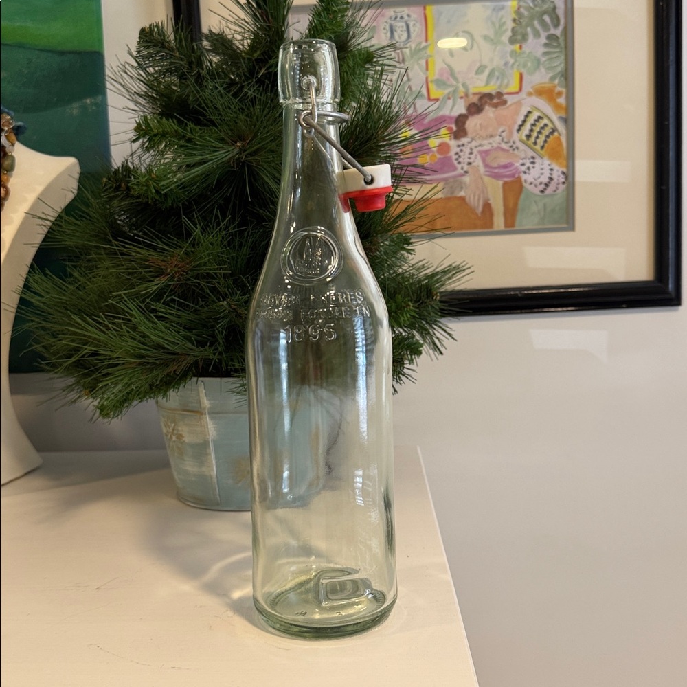 Vintage Inspired Hermetic Clear Glass Bottle